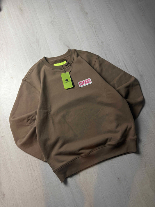 π New Amsterdam Surf Association Sweater Bruin β Nieuwstaat β Maten S & L