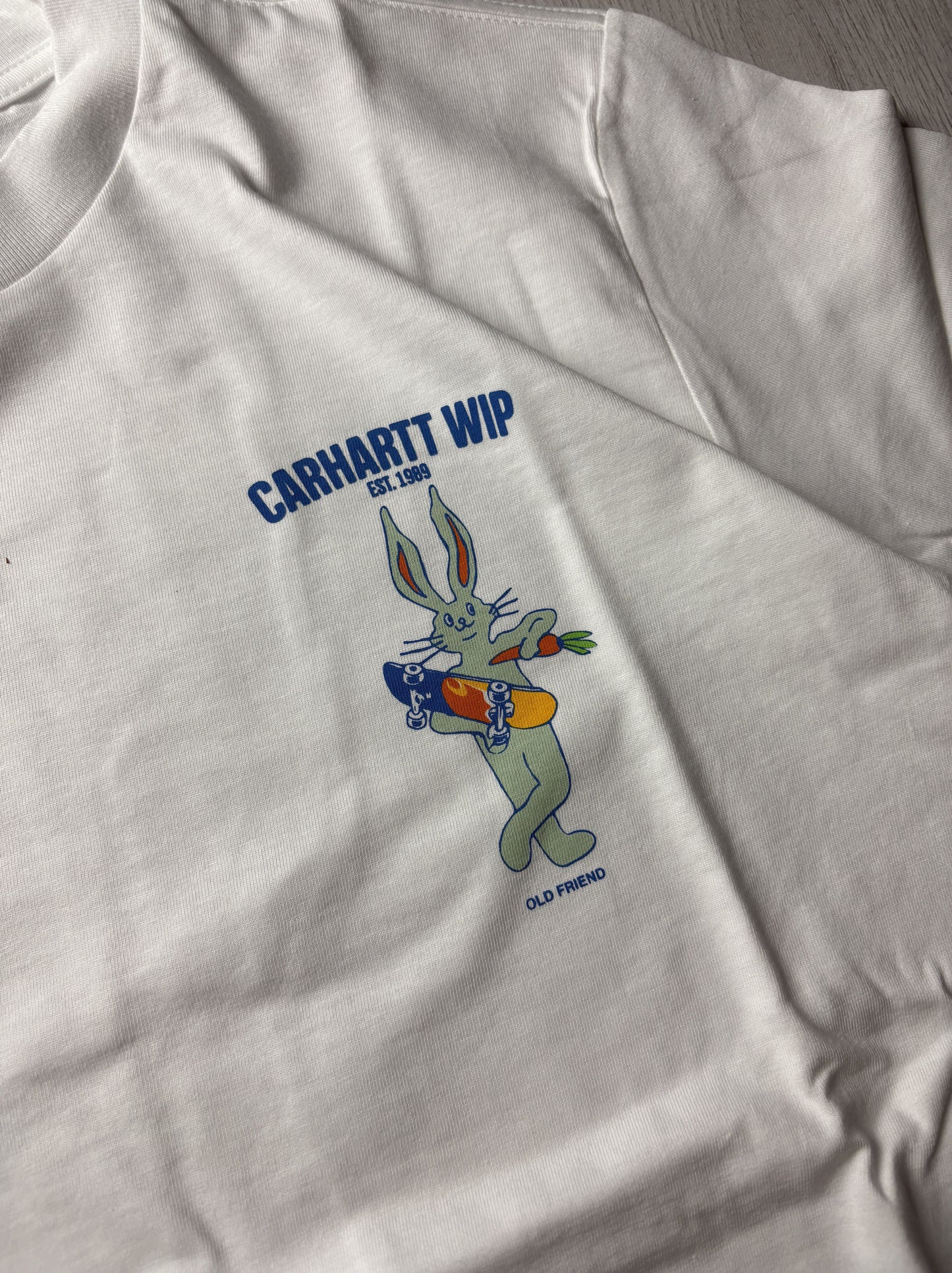 ๐ Carhartt WIP T-shirt โ Small / Medium / Largee