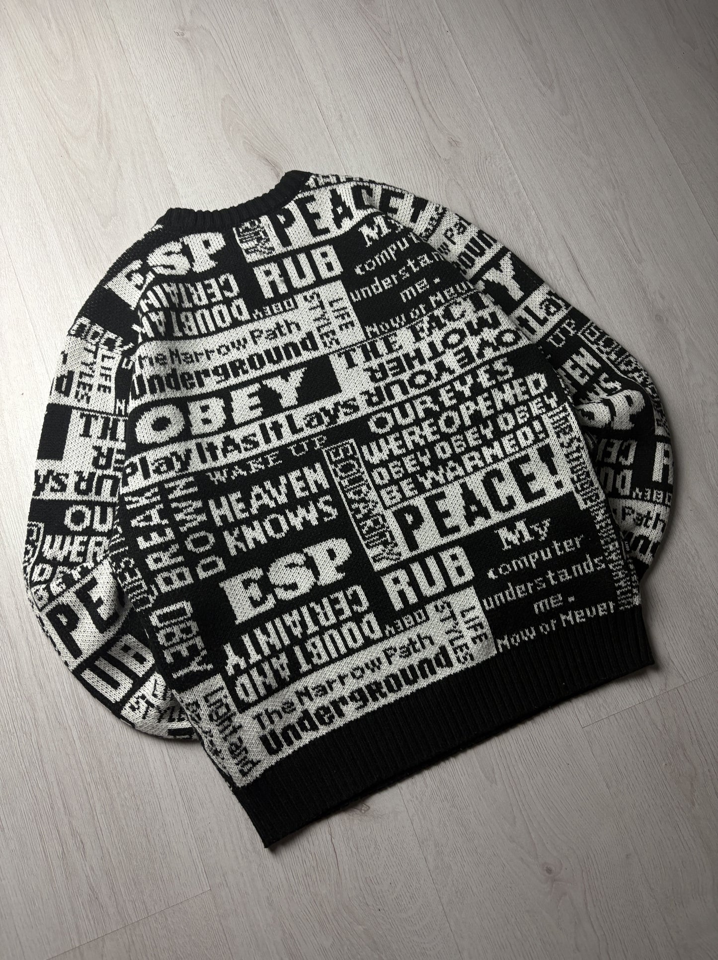Obey Sweater - Zwart/Wit - Small