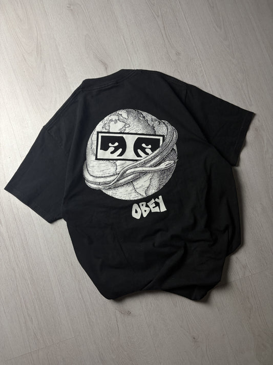 Obey T-Shirt Zwart – Medium