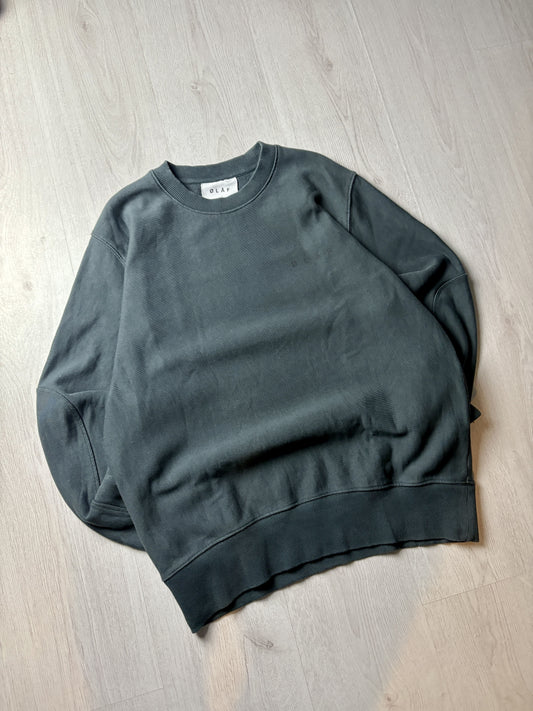 🌌 OLAF Sweater Donkerblauw - Small