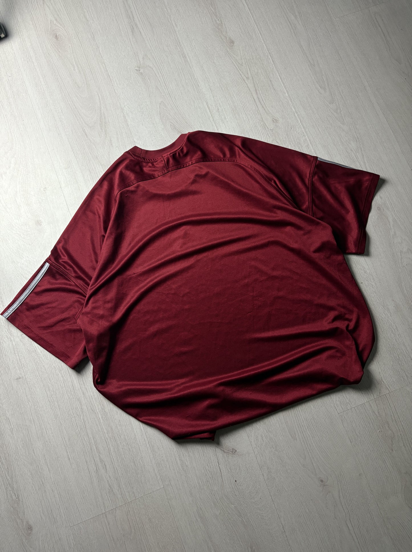 ❤️  Adidas T-shirt – Extra Large