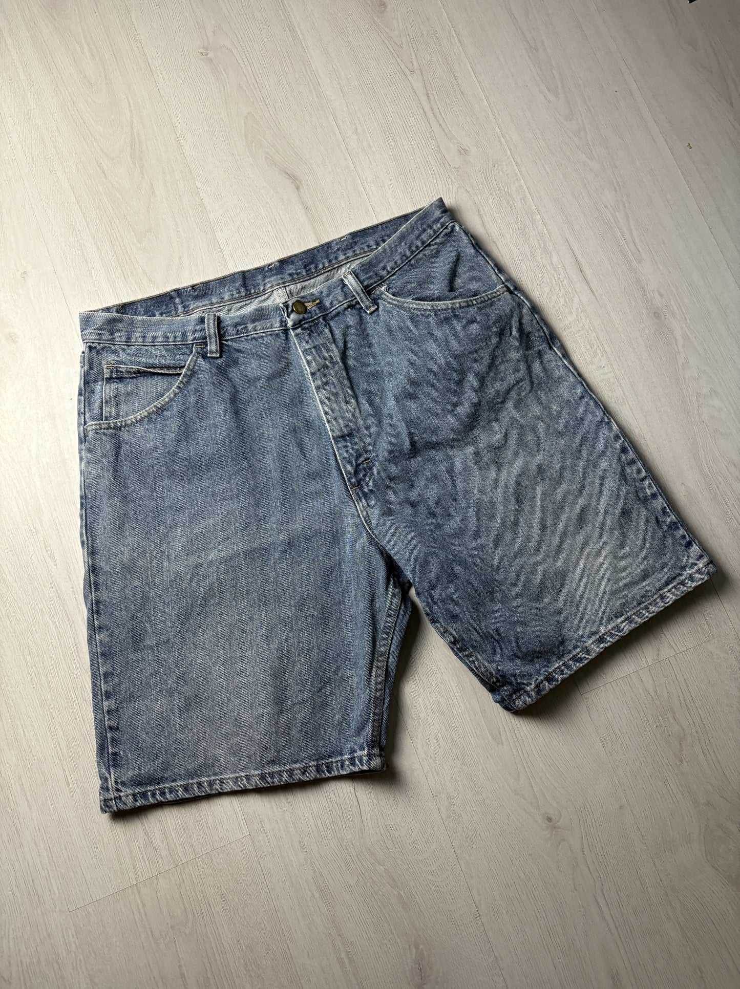 Wrangler Jort – Denim – Relaxed Fit – 38W