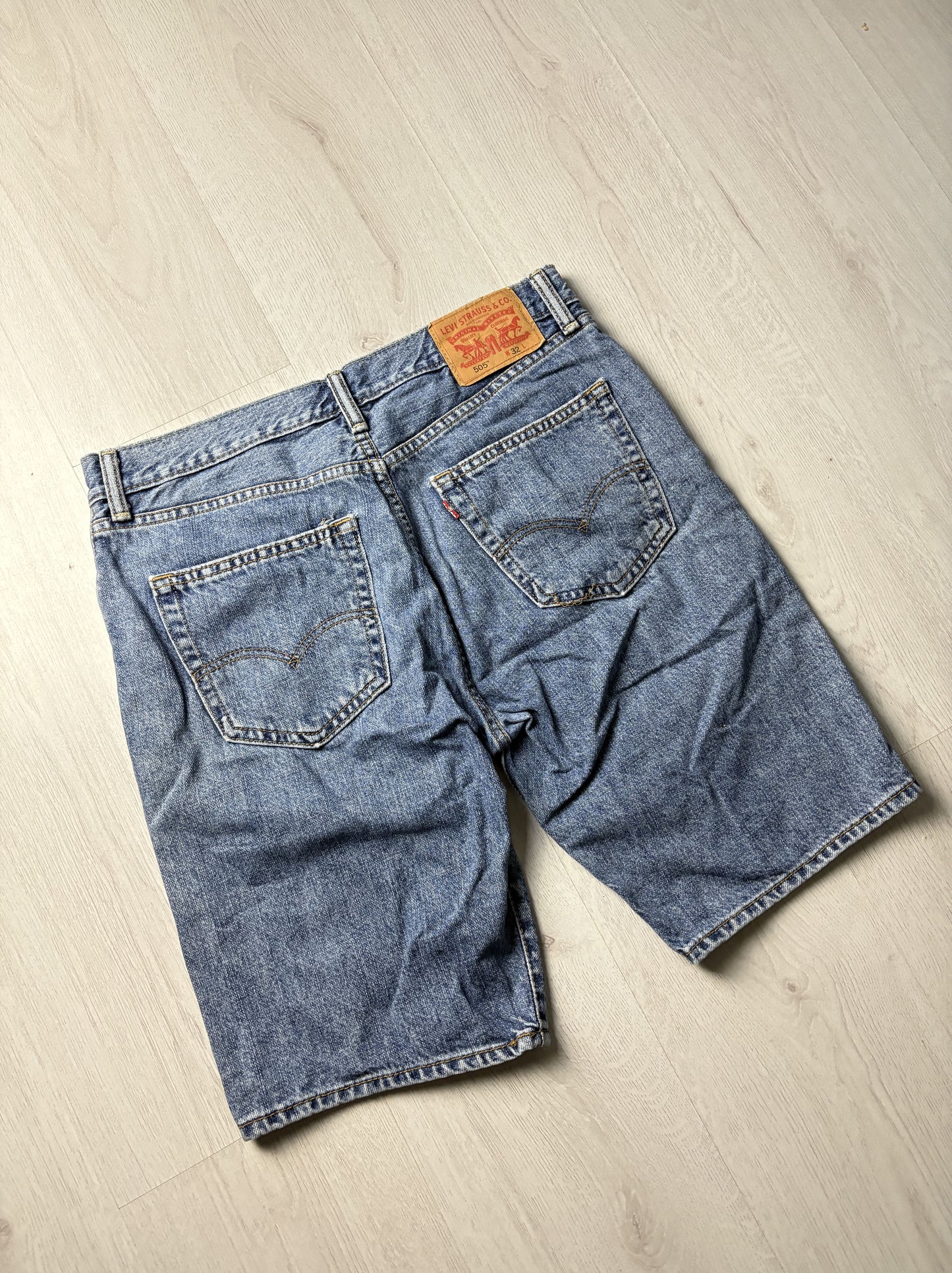 Levi’s Jort – Denim – Relaxed Fit – W32