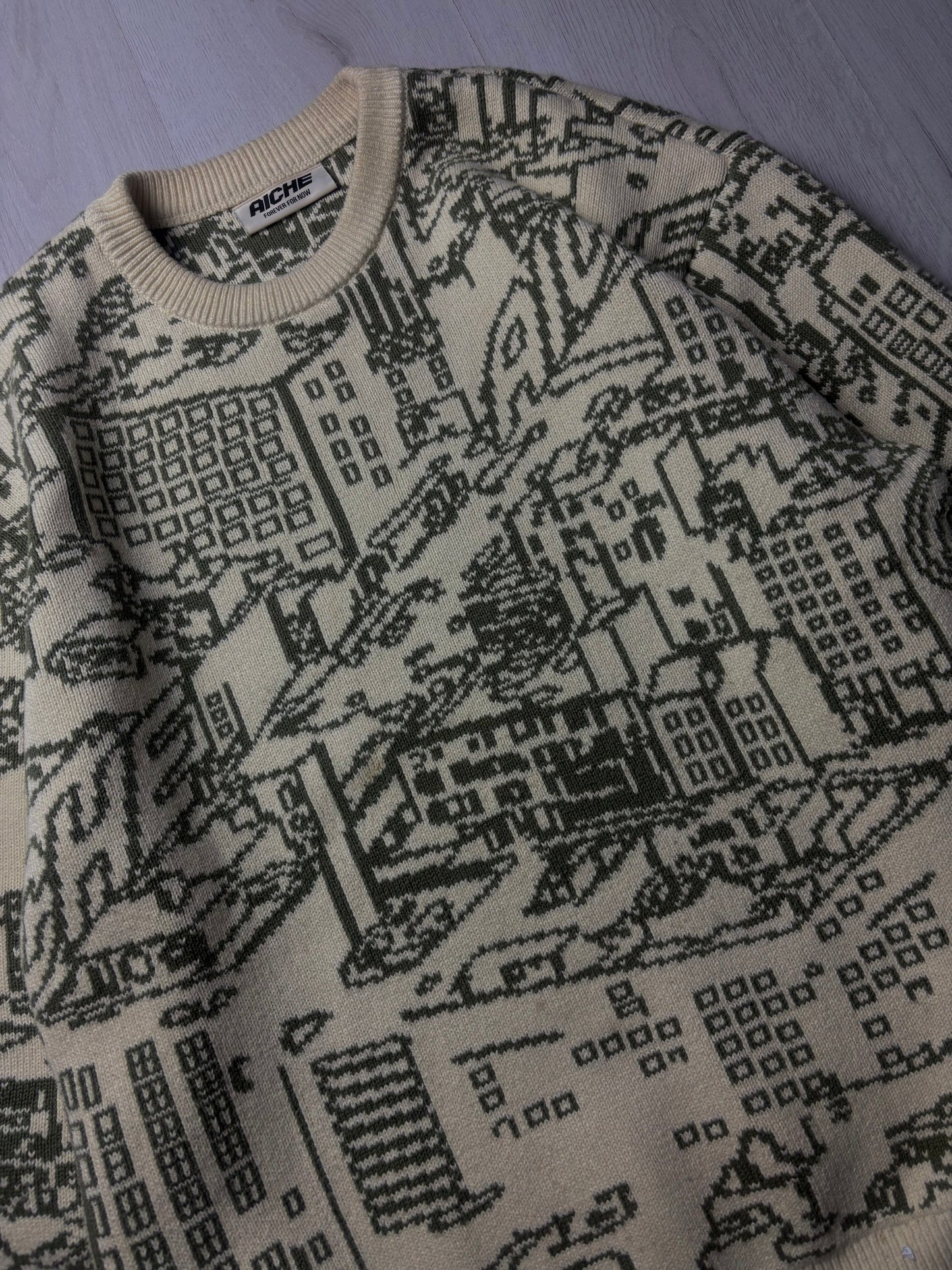 Aiche Sweater - Creme - Small (Oversized)